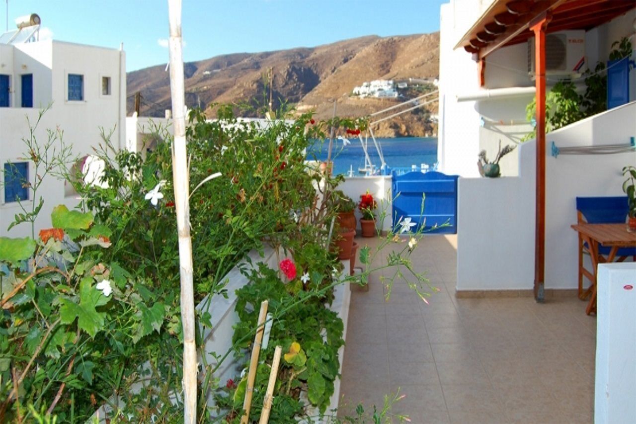Aegeon Pension Egíali Exterior foto